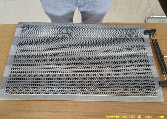 Virgin PVC Industrial Rubber Sheet with 4.5-8.5mm Thickness and 0.9/1.2m Width for Easy Installation