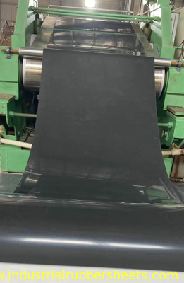 FKM Rubber Sheet 1-2m Width, 0.5-10mm Thickness, 320°C Heat Resistant