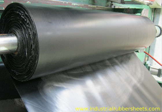 1.4g/cm3 Industrial Rubber Sheet With Excellent Aging Resistance -35°C 85°C