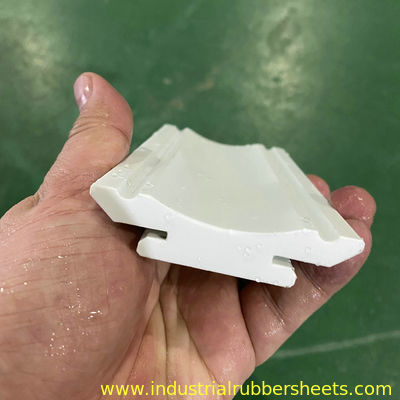 자외선 저항성 PTFE 절단 패드 화학 저항성 및 찢기 저항성 260C까지