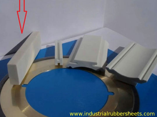 PTFE 유리 섬유 절단 패드 정밀 절단 우수한 UV 저항 사용자 정의